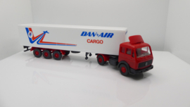 Wiking 1:87 H0 vrachtwagen Mercedes DAN Air Cargo