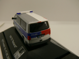 Rietze 1:87 H0 Polizei / Notarzt VW T5  Rettmobil 2008 uitgave ovp