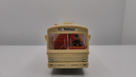 Wiking  / Vollmer 1:87 H0 Mercedes stadsbus opdruk Vollmer Future Line ... Lijn 6 Rathaus