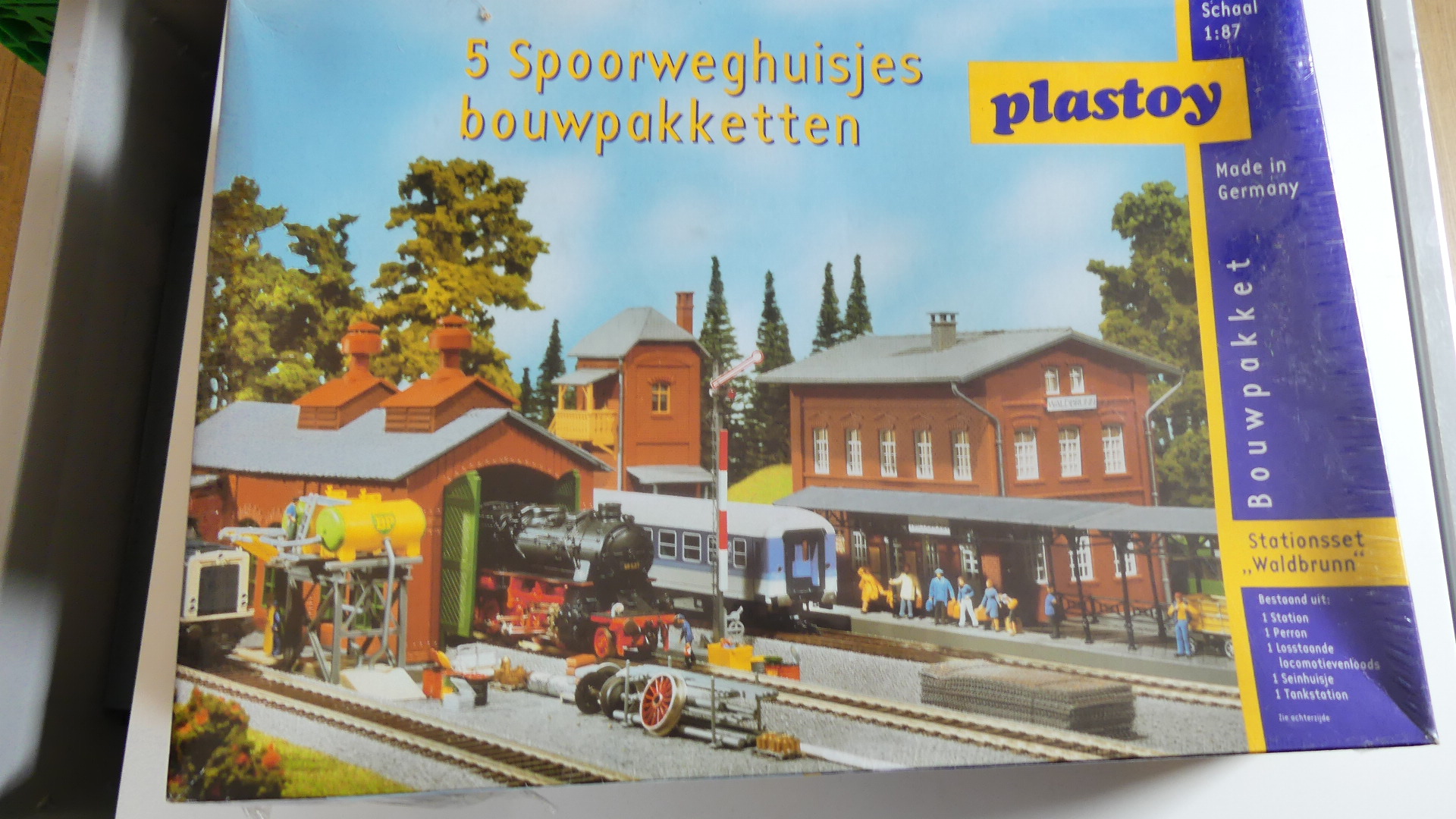 Plastoy 1:87 H0 bouwdoos Stationsset Waldbrunn ovp
