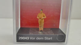 Preiser H0 vor dem start ovp 29074