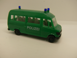 Herpa 1:87 H0  Mercedes Benz 207D Polizei