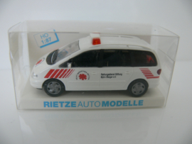 Rietze 1:87 VW Sharan Rettunsdienst Björn Steiger ovp 50751