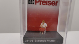 Preiser H0 moeder met baby ovp 28176