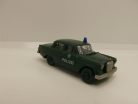 Brekina 1:87 H0 Polizei Mercedes Benz 190E
