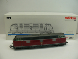 Märklin H0 Loc Serie 221 DB ovp 3582