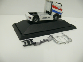 B&S Modelle 1:87 Mercedes Truck Europaserie Niederlande ovp