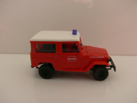 Busch 1:87  Toyota Land Cruiser Brandweer Drome VLHR La Bégude ovp 43003