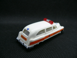 Praline 1:87 H0 Cadillac 54  Station Highway Rescue