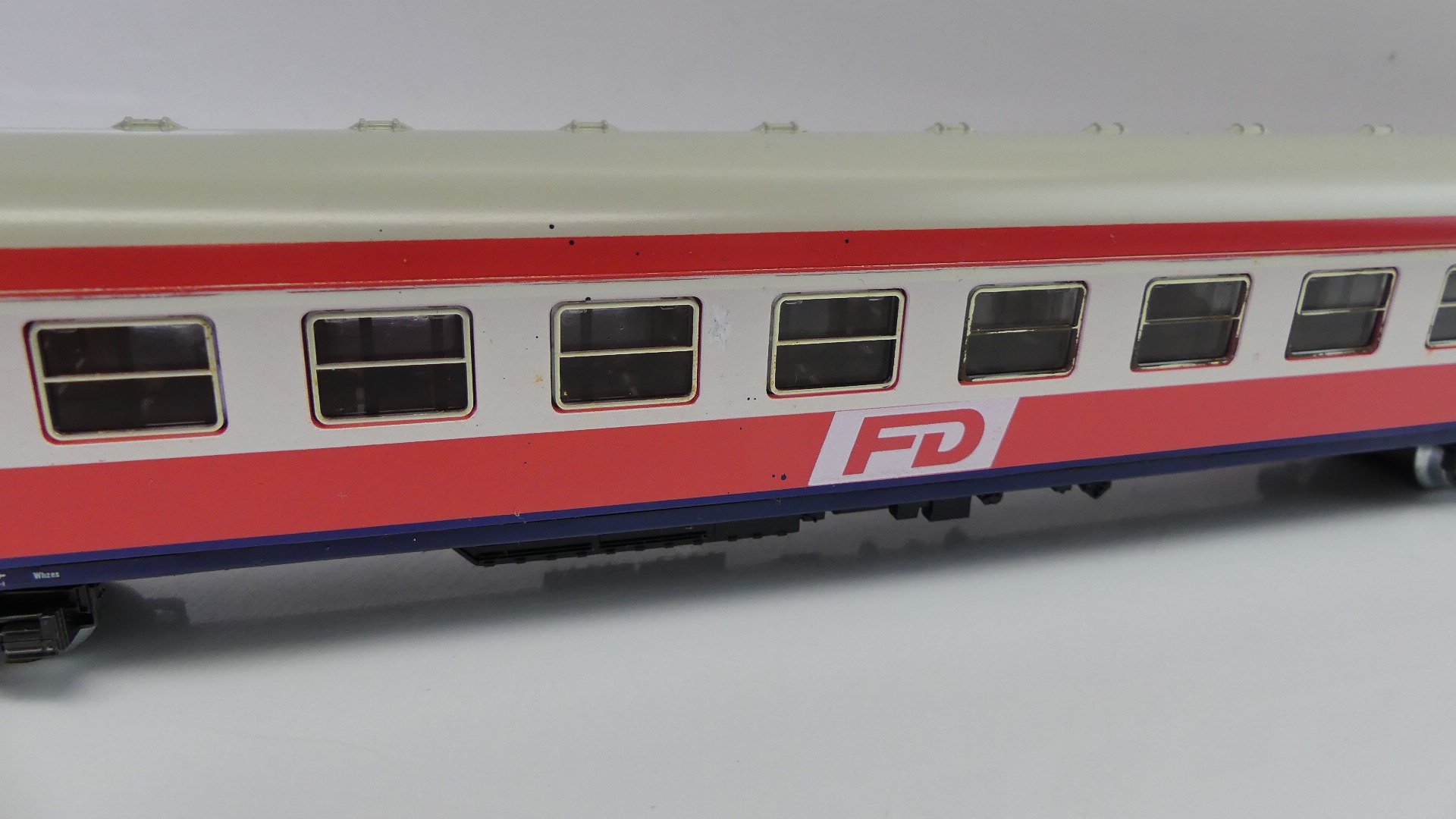 Märklin  H0  personenwagon 2e Klasse FD DB  ovp? 4221