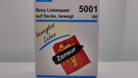 Viessmann 1:87 H0 figuur: 18+  Viessmann liefdespaar, seks op deken  ovp 5001