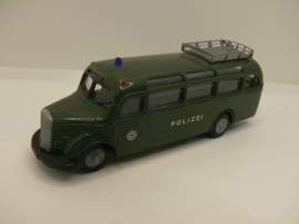 Praline 1:87 H0 Polizei Polizei Mercedes Benz bus 0-3500 81008