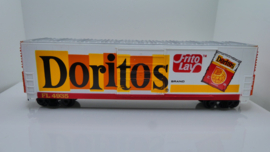 Life-Like H0 USA Goederenwagon  50' Box Car FL 4935  opdruk DORITOS Frito Lay  Ovp 8424