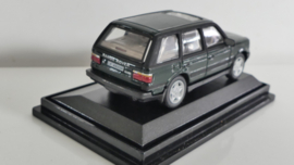 Hongwell Landrover 4.6 HSE   in pc box 1:43 ?