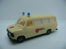 Praline 1:87 H0 Ford Transit Malteser Hilfdienst