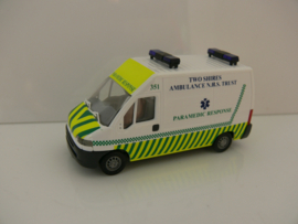Busch 1:87 Fiat Ducato NHS Ambulance Paramedic Response UK ovp 47318