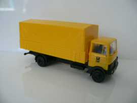 Praline?  1:87 vrachtwagen Mercedes DBP Deutsche Post