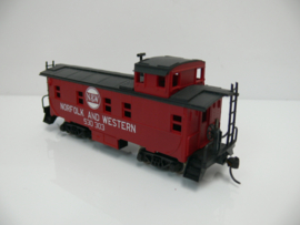 Rivarossi H0 USA Caboose Norfolk and Western 530 303  goederenwagon ovp 5307