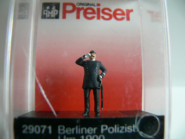 Preiser H0 OVP 29071 Berlijnse  politie agent  +- 1900