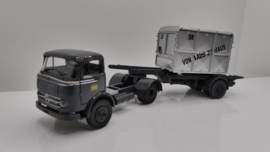 Brekina 1:87 H0  vrachtwagen Mercedes container Von Haus zu Haus DB ovp 48011