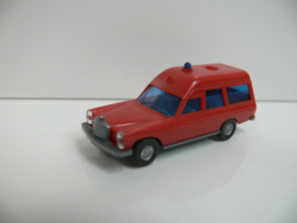 Wiking 1:87 H0 Mercedes 200 Feuerwehr