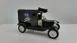 Efsi Ford T 1919 C&A is toch voordeliger  1:66