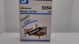 Viessmann 1:87 H0 figuur: 18+  Viessmann liefdespaar, seks op bed  ovp 5054