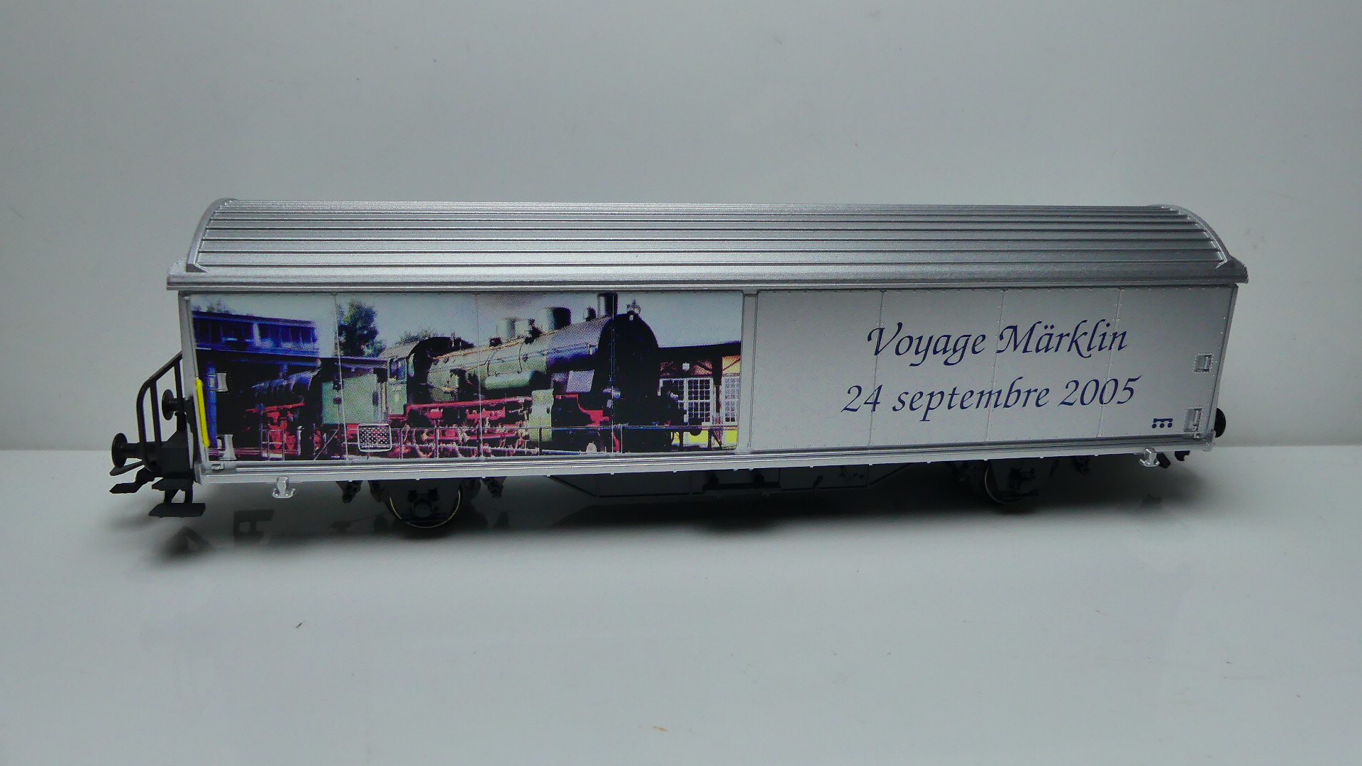 Märklin H0 goederenwagon Schiebewandwagen Märklin-Reise 2005  ovp