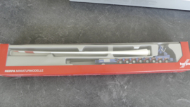 Herpa 1:87 H0 Zwaartransport Scania R HL Teletrailer-Sattelzug met Windturbinebladen Felbermayr ovp 907453