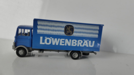 Praliné 1:87 H0 Vrachtwagen Mercedes  Löwenbräu
