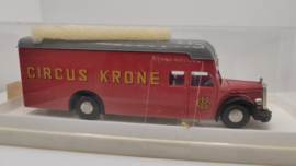 Brekina  1:87 H0  Mercedes vrachtwagen Circus Krone vvp