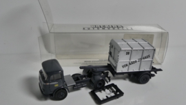 Brekina 1:87 H0  vrachtwagen Mercedes container Von Haus zu Haus DB ovp 48011
