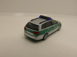 Rietze 1:87 H0 Polizei  VW Golf variant Bayern 53308