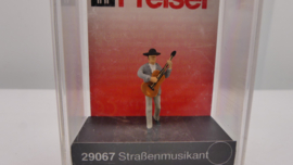 Preiser 1:87 H0 figuur: straat muzikant met gitaar ovp 29067