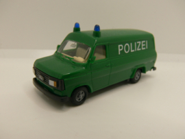 Praline / Revell 1:87 H0 Polizei  Ford Transit