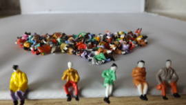 zittende figuren 1:87 HO PER STUK te koop