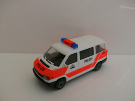 AWM 1:87 VW Transporter T4  Polizei ovp 72186