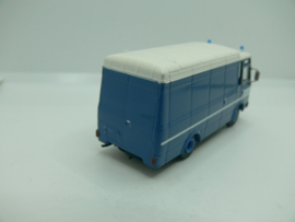 Brekina 1:87 H0  Iveco Polizia 34520