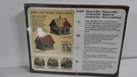 Faller  H0 1:87 huis in aanbouw ovp B-246
