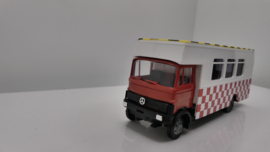 Busch 1:87 H0 Mercedes Start-Leiter zweefvliegveld begeleider bus