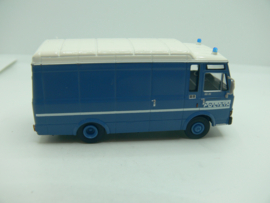 Brekina 1:87 H0  Iveco Polizia 34520