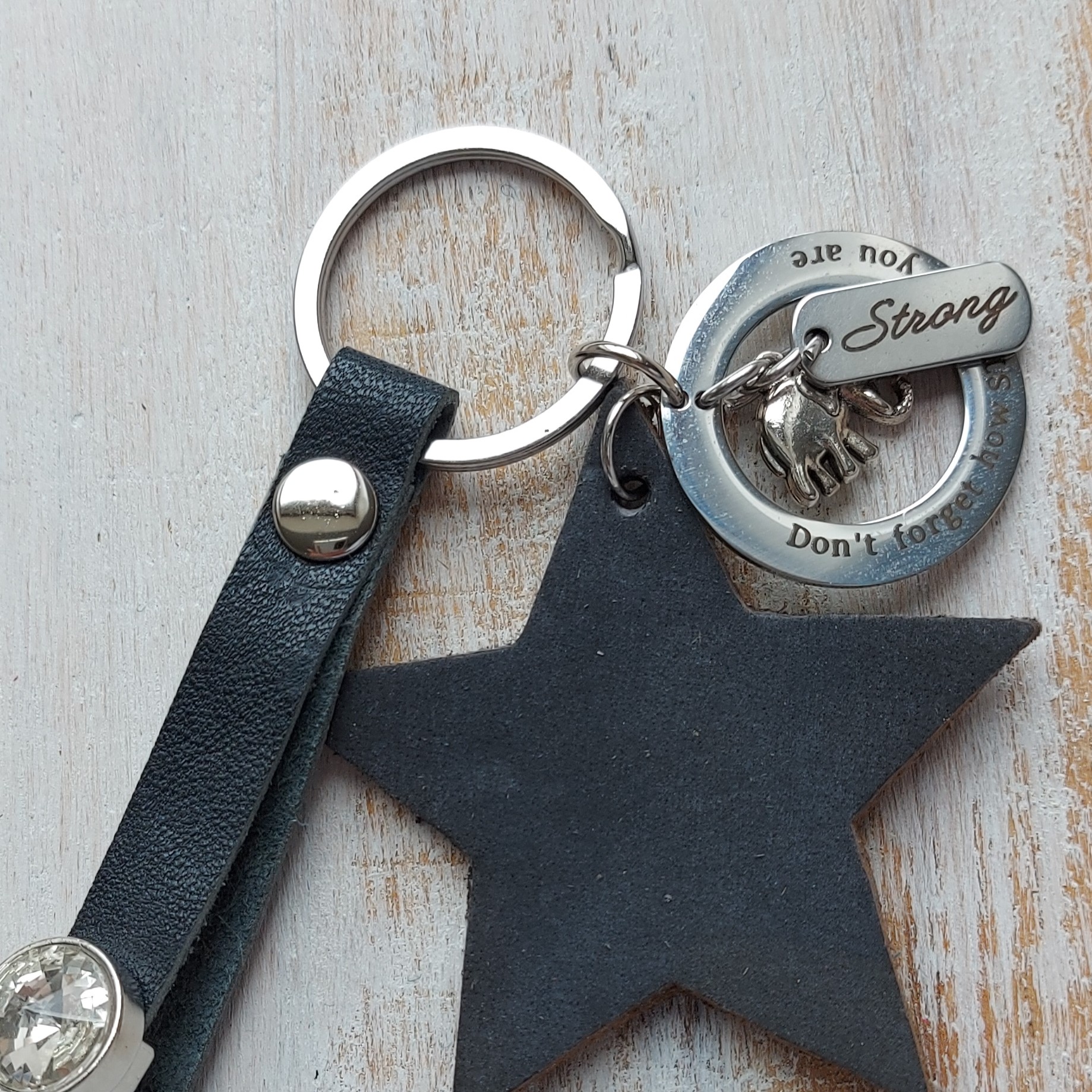 Sleutelhanger 'stronger than you think'