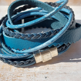 Petrolblauwe leren wikkelarmband 'Kristy'