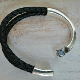 Armband half metaal zwart