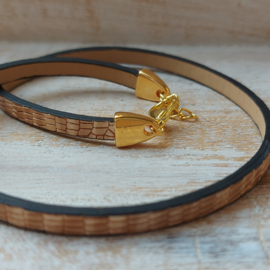 Goudkleurige wikkelarmband 'Sammy"