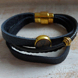 Zwart leren armband met goudkleurige details 'Marissa'