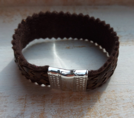 Donkerbruine leren armband met magnetisch slot 'Sven'