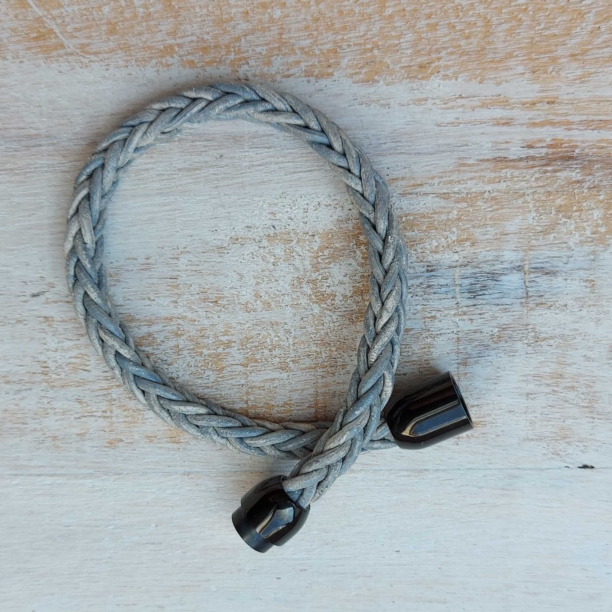 Lichtgrijze armband 'Harm'