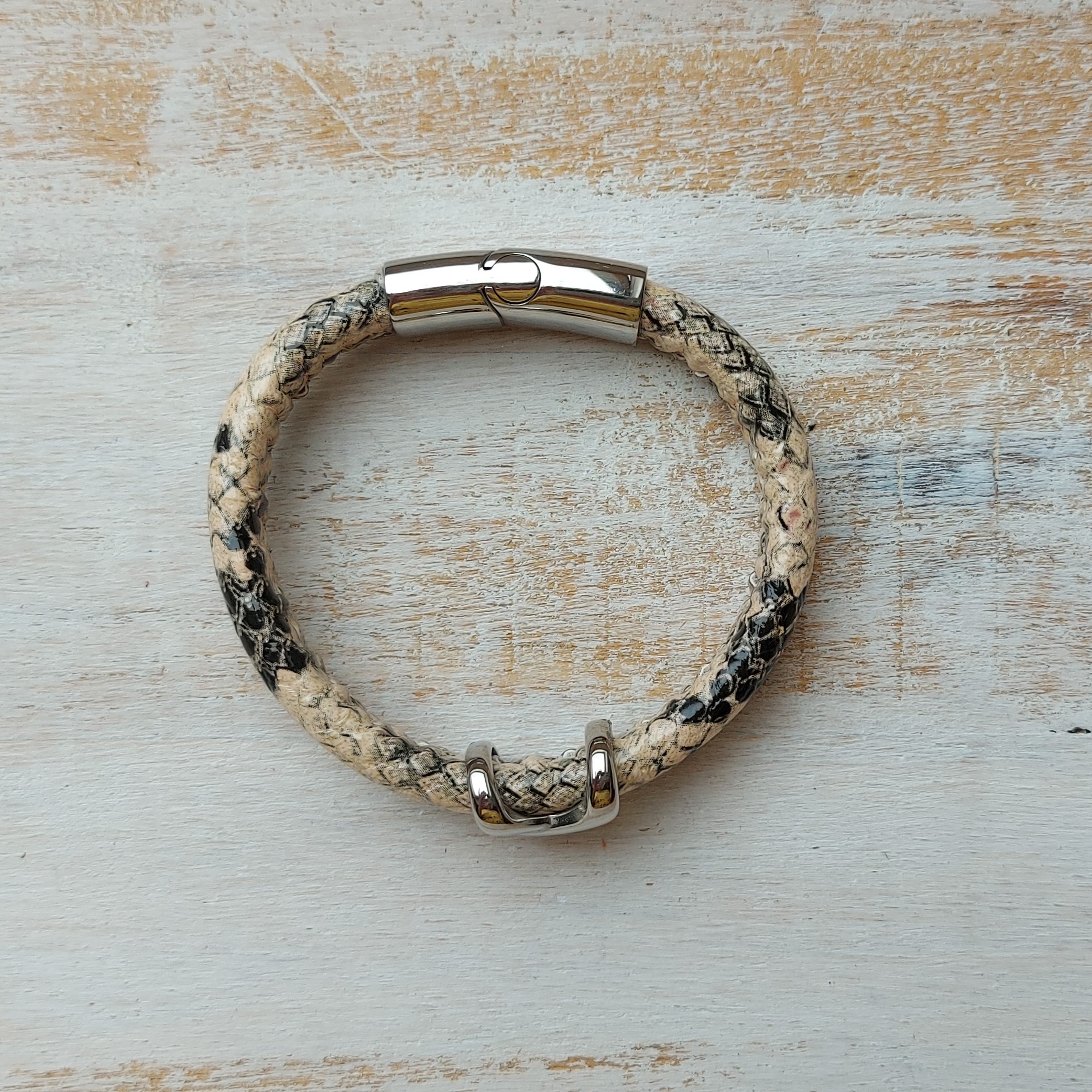 Armband in beige pythonleer "Senna"