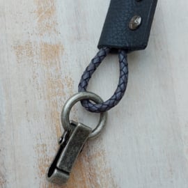 Lang keycord No. 11 - jeansblauw met karabijnhaak